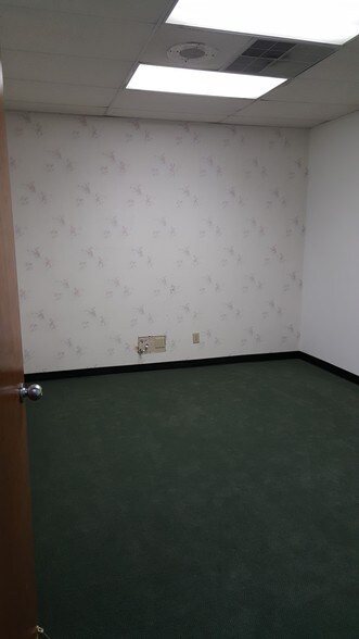 More Photos Of 1108 Dobie Dr, Plano Flex For Lease
