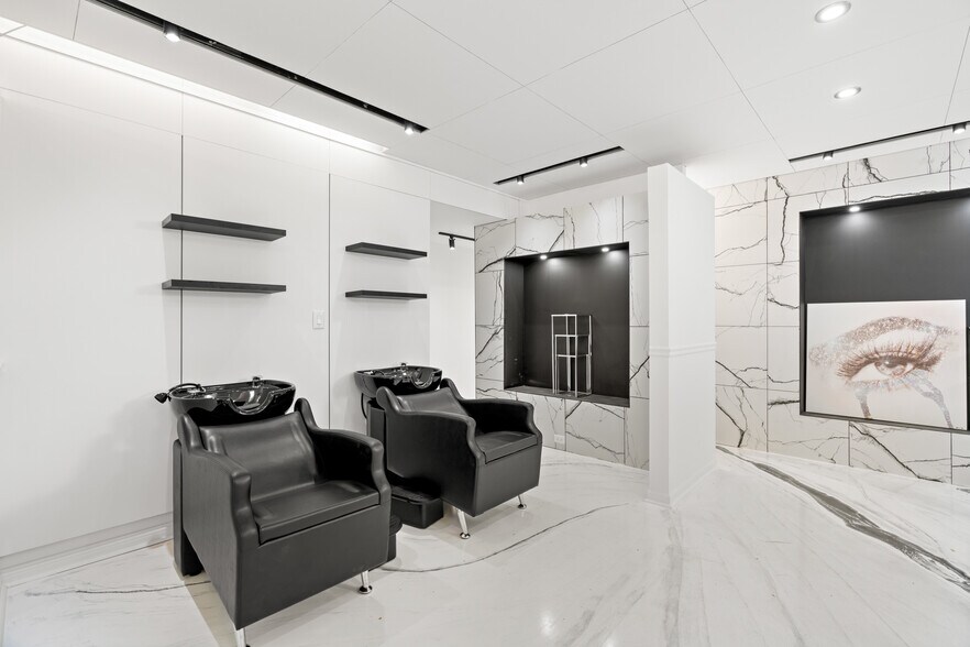 More Photos Of 1915-1917 N Damen Ave, Chicago Storefront For Sale