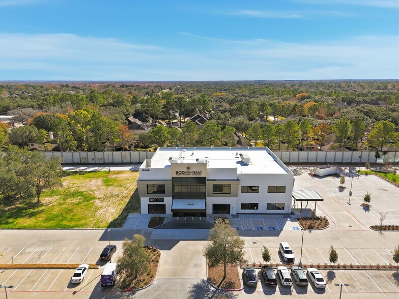 More Photos Of 19135 Katy fwy, Houston Medical For Lease