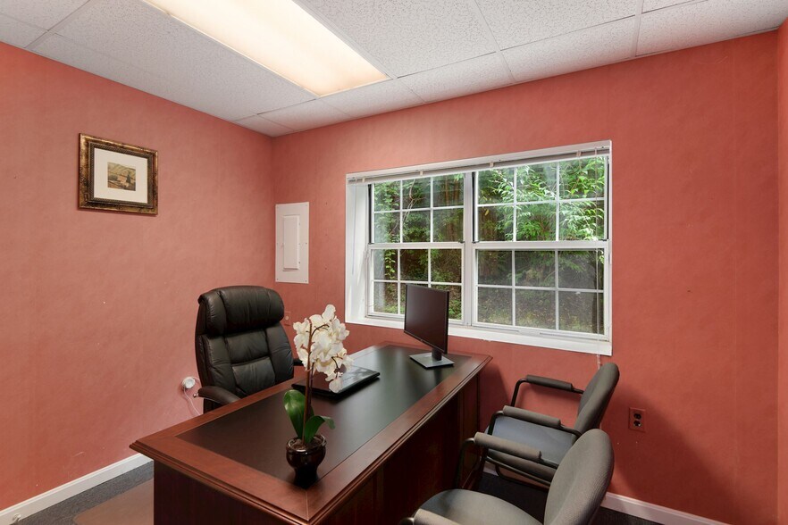 More Photos Of 13621-13689 Baltimore Ave, Laurel Medical For Sale