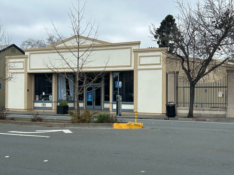 More Photos Of 111 3rd St, Santa Rosa Storefront Retail Office For Sale