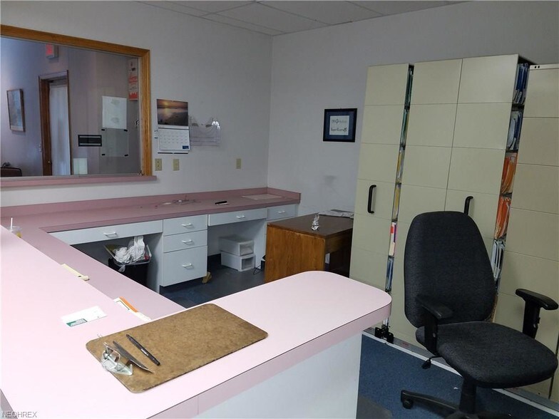 More Photos Of 5319 Meadow Ln, Elyria Medical For Sale