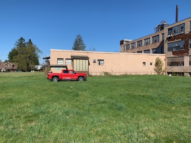 More Photos Of 36 Railroad Ave, Frewsburg Manufacturing For Sale