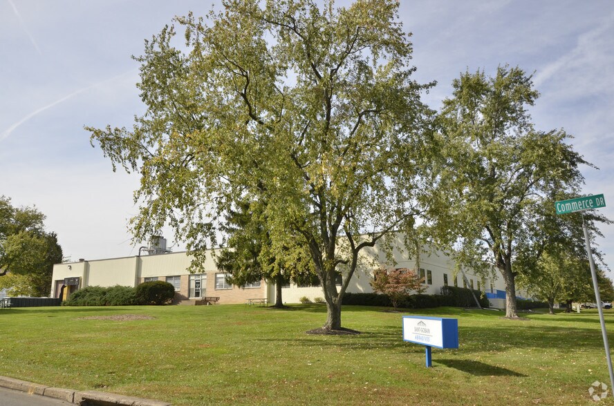 More Photos Of 200 Commerce Dr, Montgomeryville Warehouse For Sale
