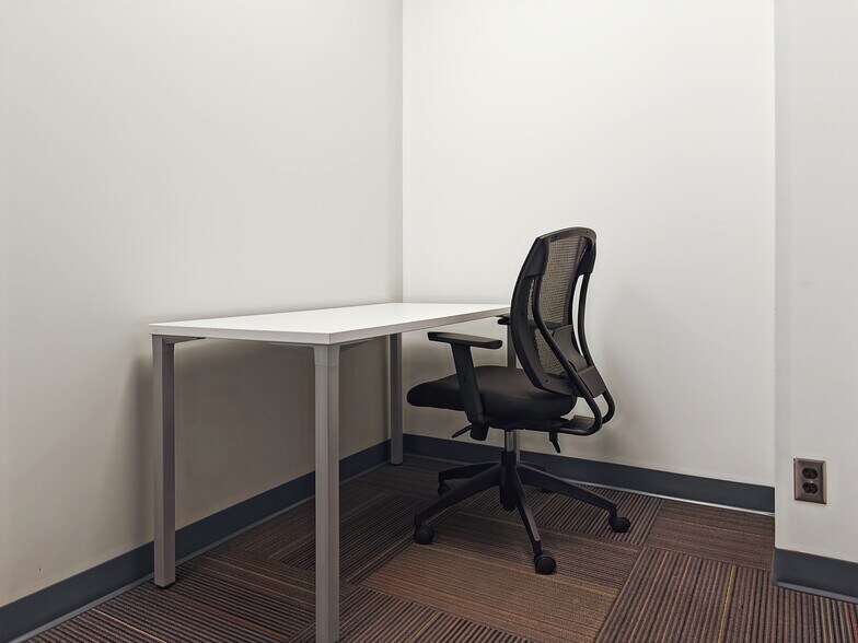 More Photos Of 7100 Woodbine Ave, Markham Coworking Space