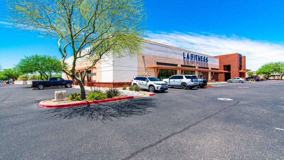 More Photos Of 8160 N 91st Ave, Peoria Health Club For Lease