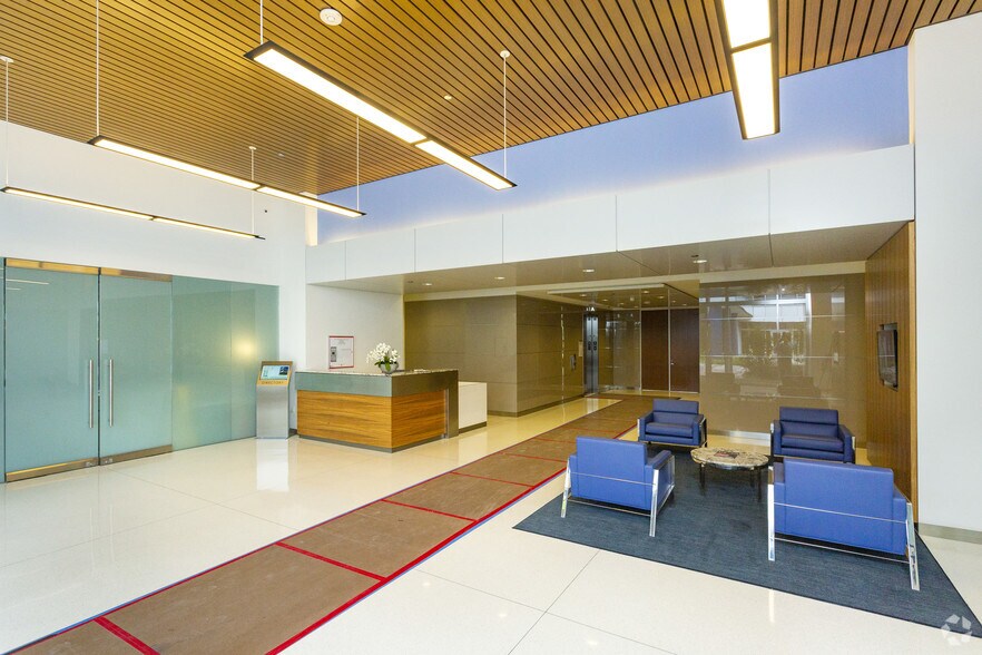 More Photos Of 959 Seward St, Los Angeles Office For Lease