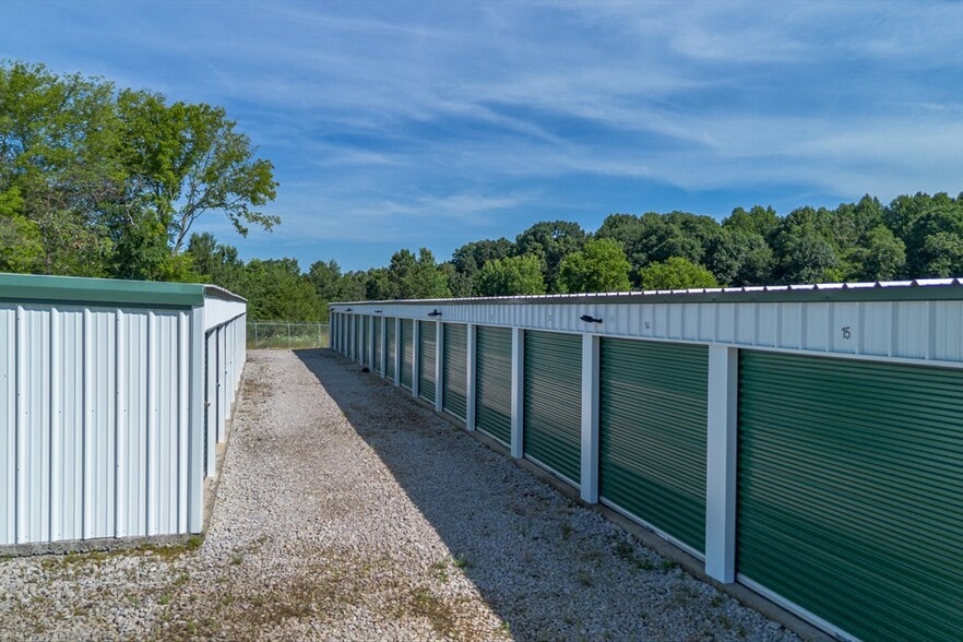 More Photos Of 2821 Highway 43 S, Leoma Specialty For Sale