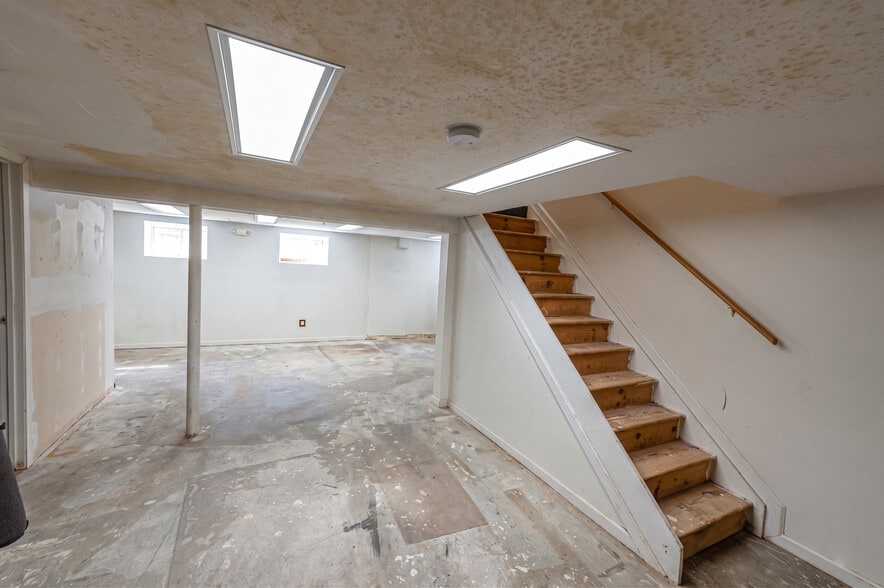 More Photos Of 3250 Sunrise Hwy, Islip Terrace Medical For Sale