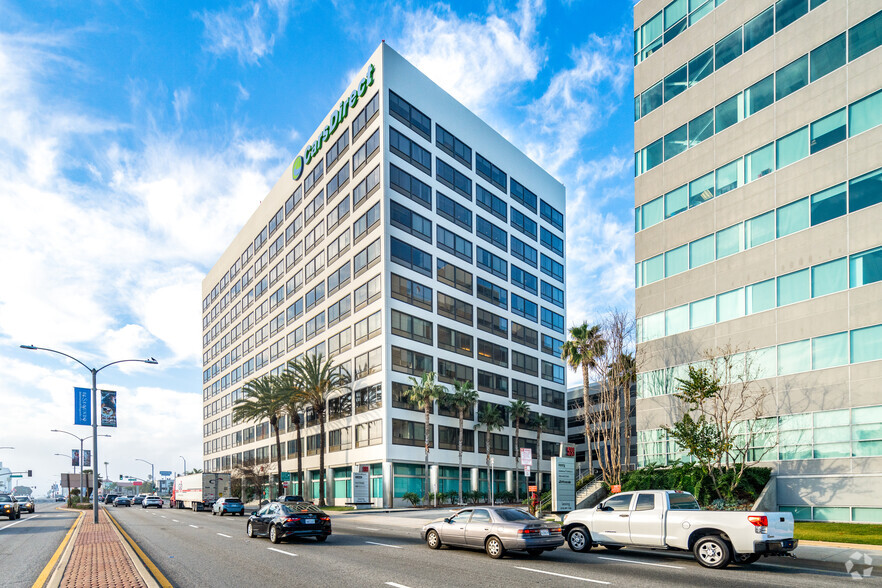 Primary Photo Of 909 N Pacific Coast Hwy, El Segundo Office For Lease