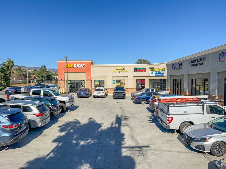 More Photos Of 10118 San Fernando Rd, Pacoima Unknown For Lease
