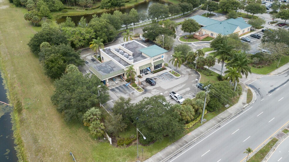 More Photos Of 4931 S Military Trl, Green Acres Bank For Sale