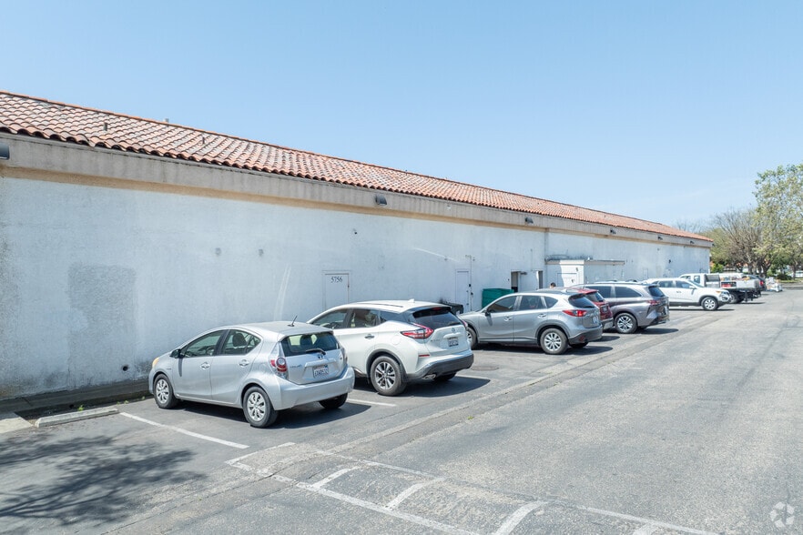 More Photos Of 5801-5875 Calle Real, Goleta Unknown For Lease