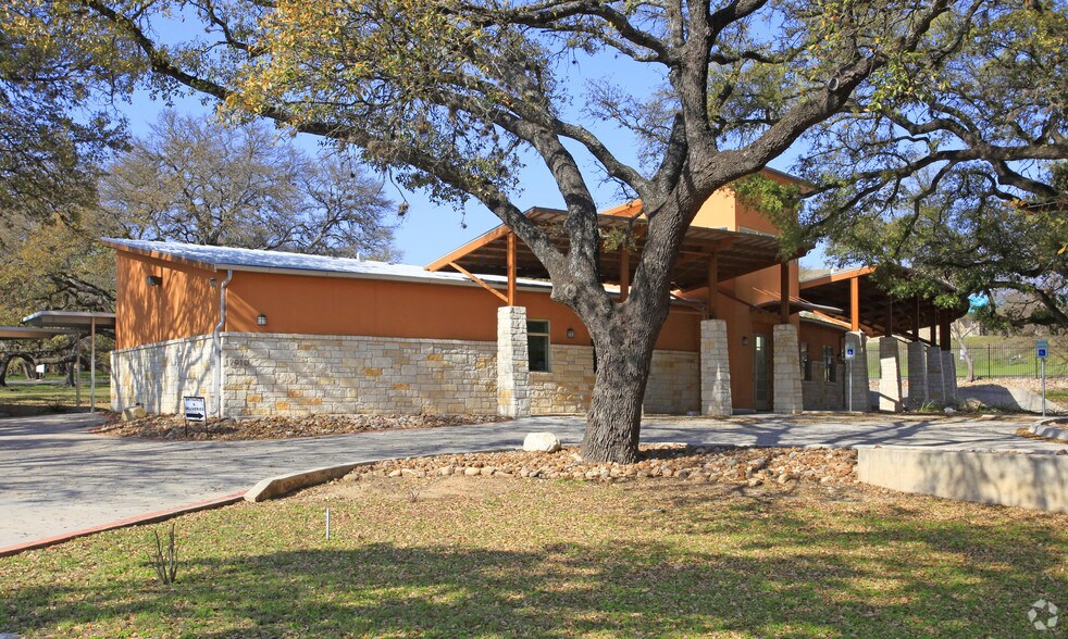 Primary Photo Of 7910 Cameron Rd, Austin Office For Sale