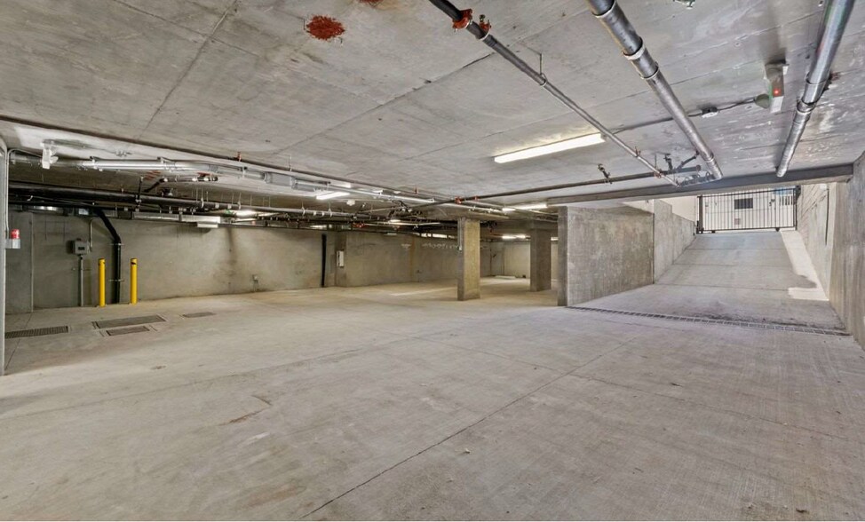 More Photos Of 1409 N Hobart Blvd, Los Angeles Apartments For Sale