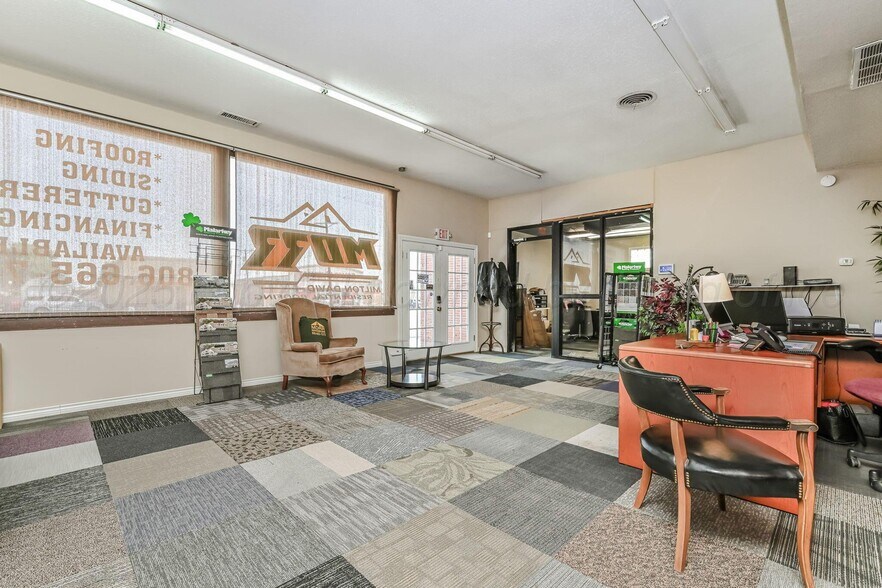 More Photos Of 915 W Wilks St, Pampa Office For Sale