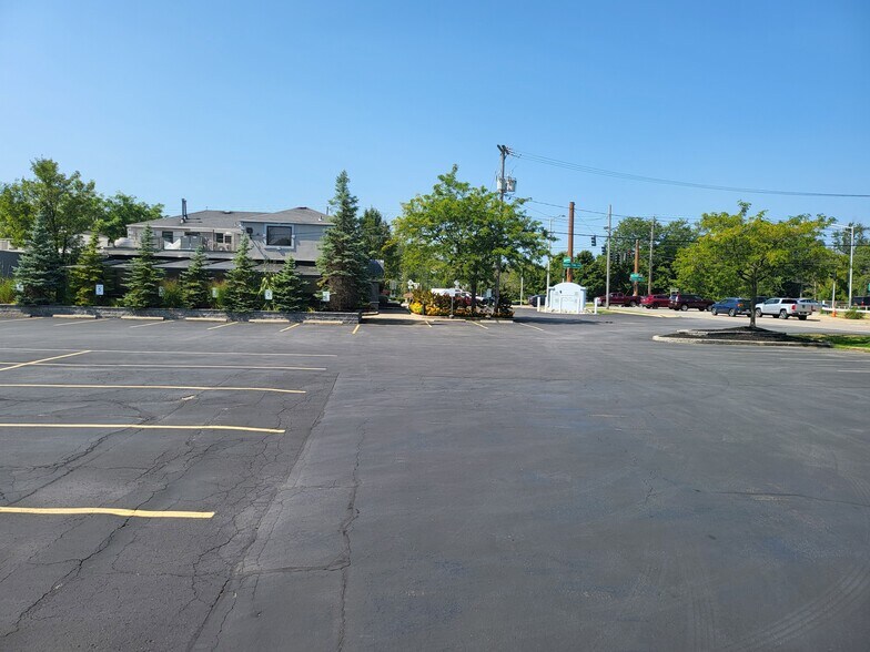 More Photos Of 2545 Niagara Falls Blvd, Buffalo Restaurant For Sale