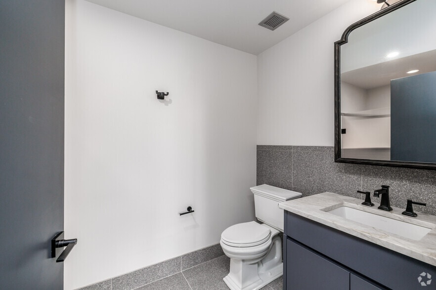 More Photos Of 401 E State St, Ithaca Apartments For Lease