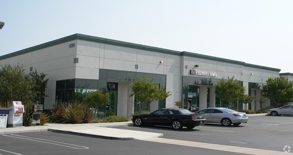 More Photos Of 131 Sand Creek Rd, Brentwood Research And Development For Lease