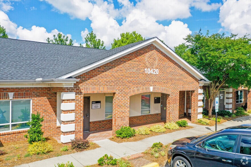 More Photos Of 10420 Park Rd, Charlotte Medical For Lease