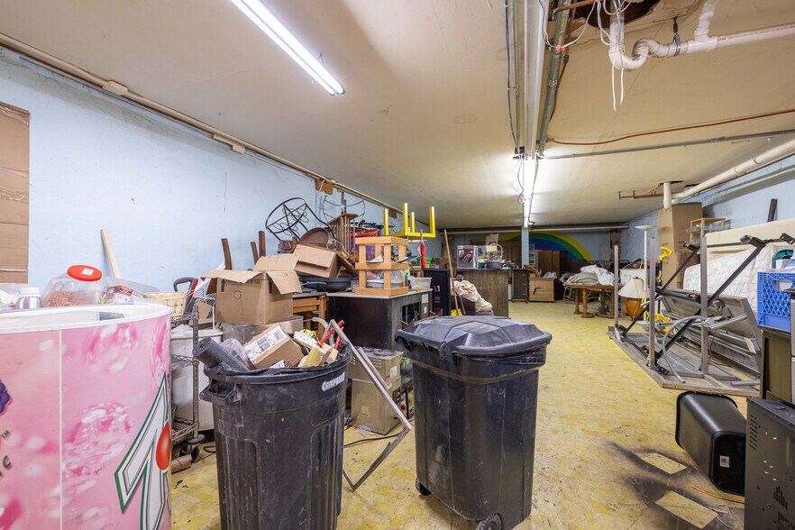 More Photos Of 603 N River St, Hot Springs Hotel For Lease