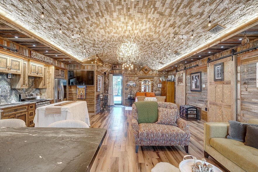 More Photos Of 10501 County Road 525, Mansfield Hospitality For Sale