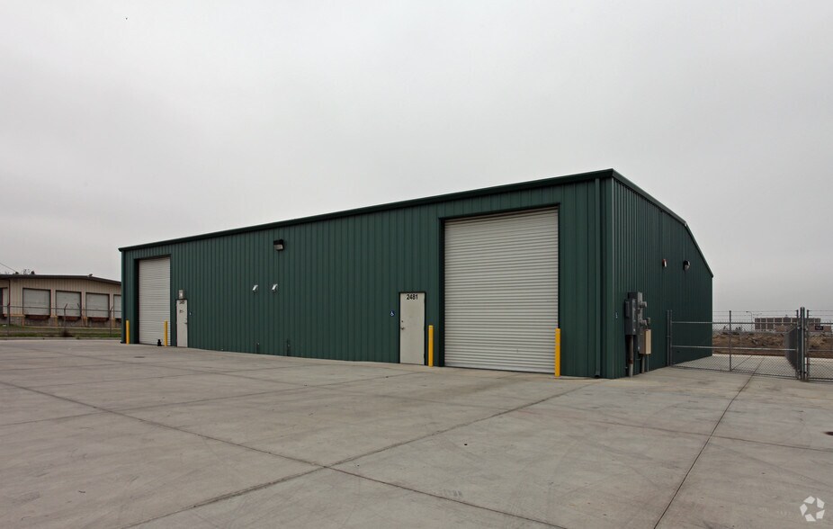 Primary Photo Of 2481-2485 Acme Ct, Turlock Warehouse For Lease
