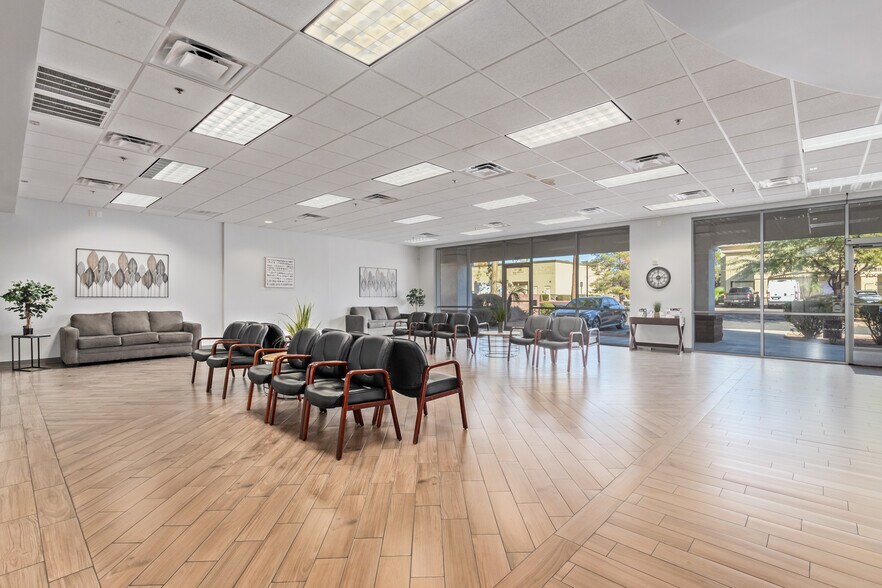 More Photos Of 1452 N Higley Rd, Gilbert Medical For Sale