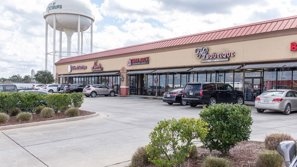 More Photos Of 28 Market Ct, Hattiesburg General Retail For Lease
