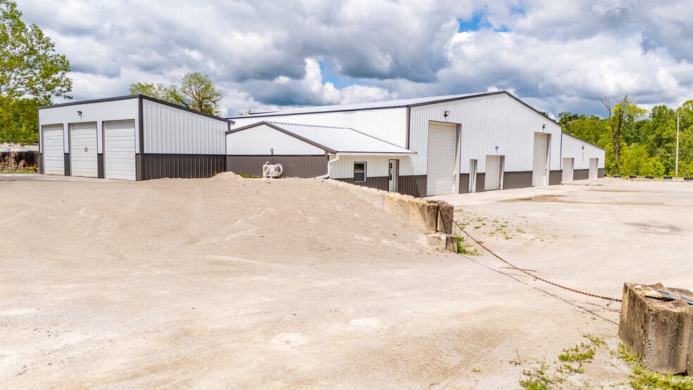 More Photos Of 65 Atlas Rd, Uniontown Manufacturing For Sale