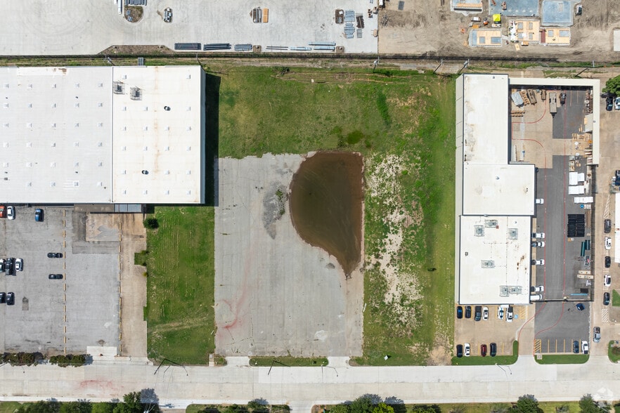 More Photos Of 9200 Markville Dr, Dallas Land For Sale