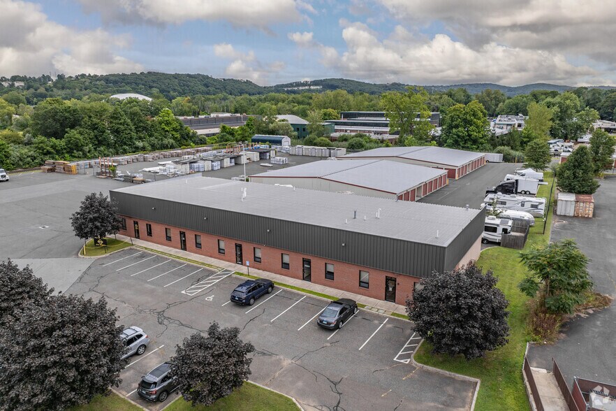 More Photos Of 30 Shelter Rock Rd, Danbury Light Distribution For Lease