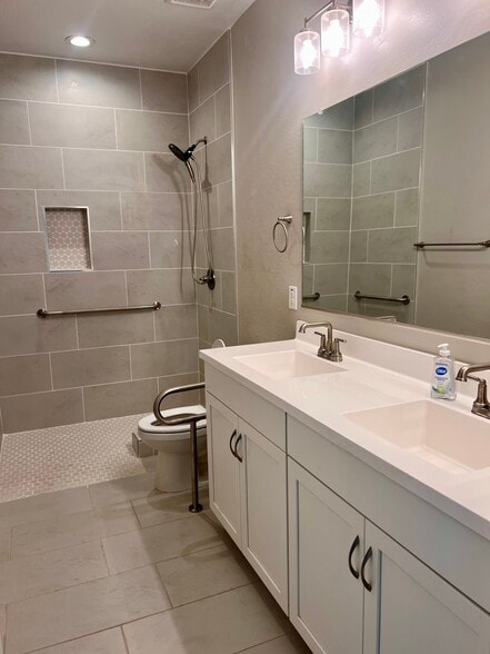 More Photos Of 11074 W Tonto St, Avondale Assisted Living For Sale