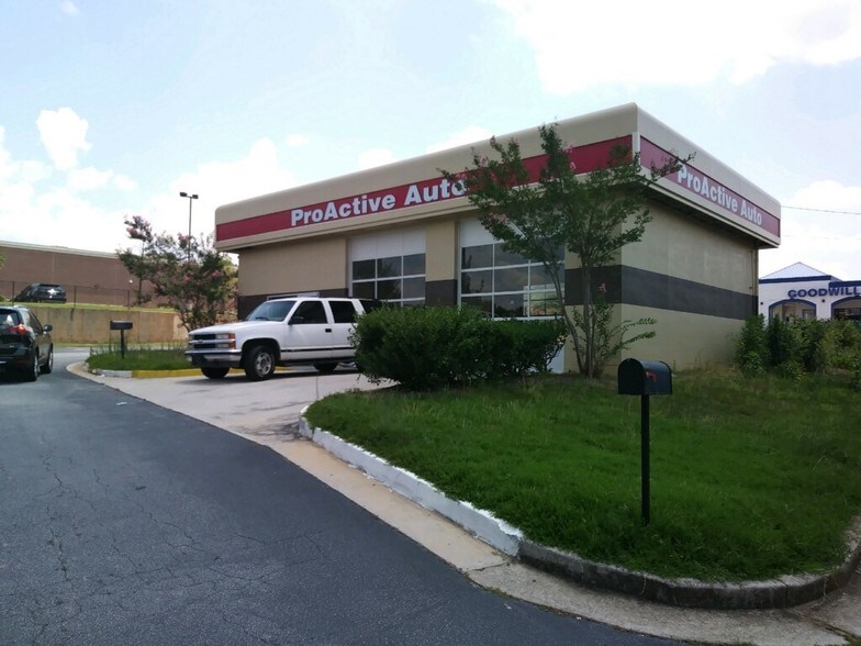 More Photos Of 2320 Ronald Reagan Pky, Snellville Auto Repair For Sale