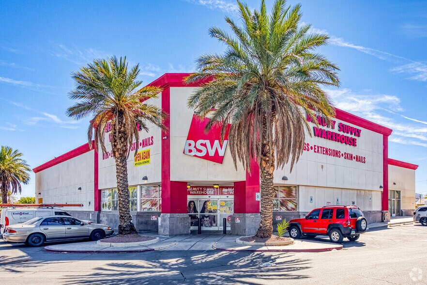 Primary Photo Of 1920 Las Vegas Blvd N, North Las Vegas Freestanding For Lease
