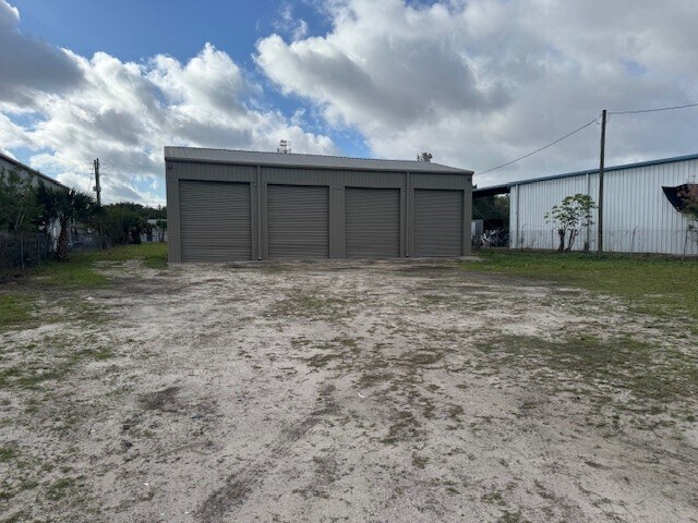 More Photos Of 3110 38th St, Orlando Warehouse For Sale