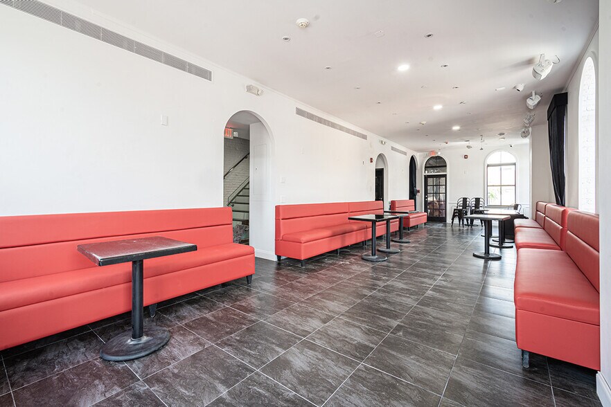 More Photos Of 3417 Park Ave, Weehawken Restaurant For Sale