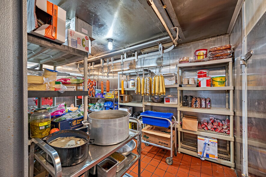 More Photos Of 1995 E Bay Dr, Largo Restaurant For Sale