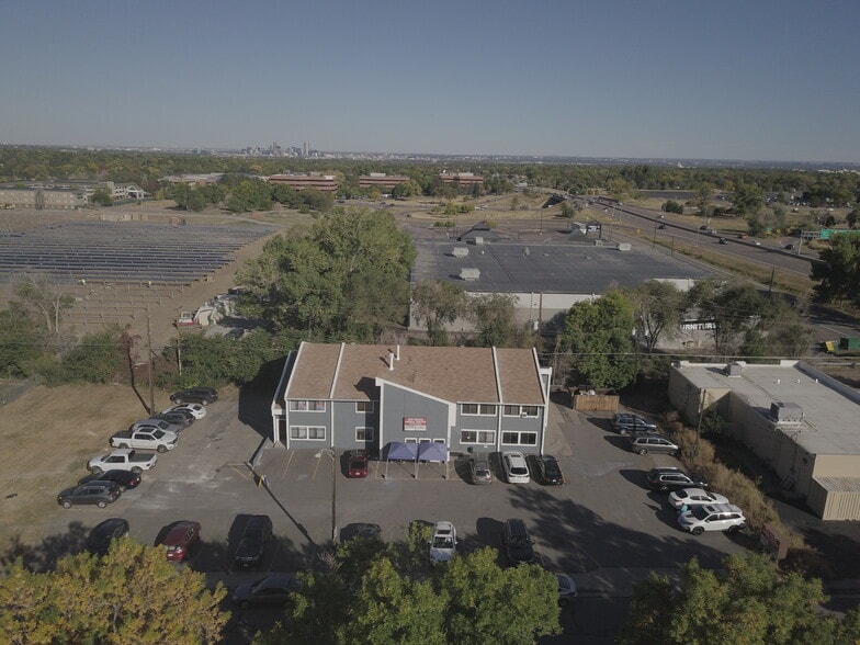 Primary Photo Of 620 Miller Ct, Lakewood Freestanding For Lease
