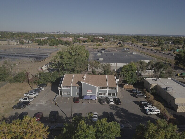 More Photos Of 620 Miller Ct, Lakewood Freestanding For Lease