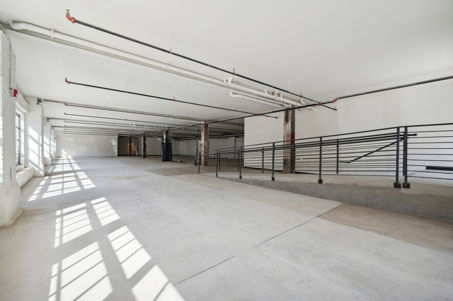 More Photos Of 2501 Oakford St, Philadelphia Apartments For Lease