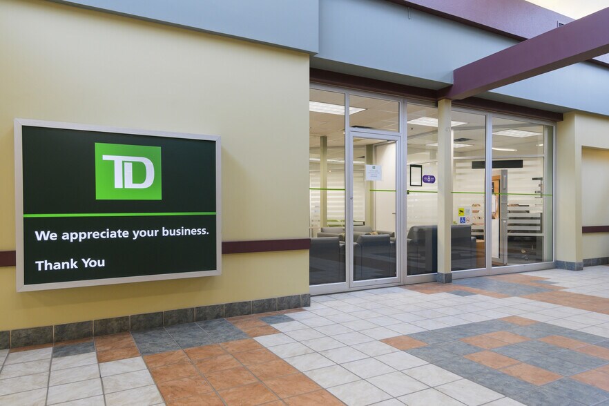 More Photos Of 195 Highway 33 W, Kelowna General Retail For Sale