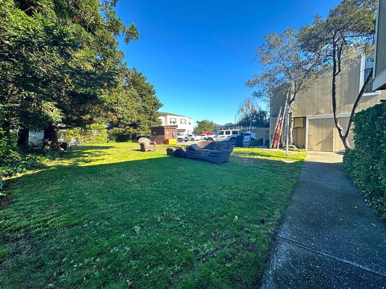 More Photos Of 150 Shoreline Hwy, Mill Valley Apartments For Sale