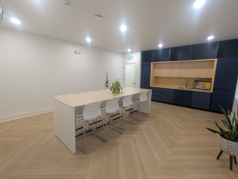 More Photos Of 1644 Beason St, Baltimore Office For Lease