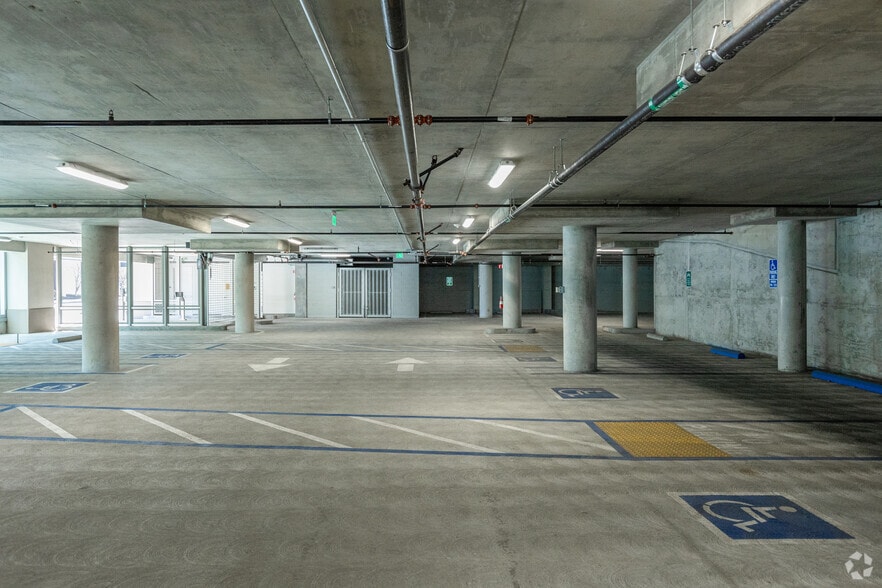 More Photos Of 610 Walnut St, Redwood City Office For Lease