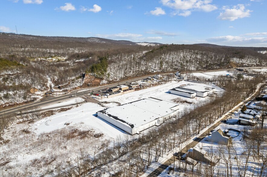 More Photos Of 8674 PA-61, Coal Township General Retail For Sale