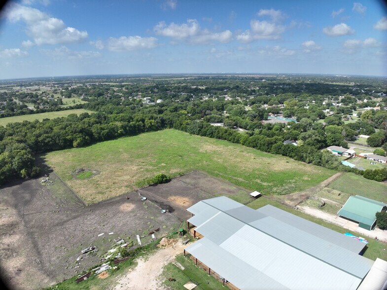 More Photos Of 1003 FM664 Ferris, TX, Red Oak Office For Sale