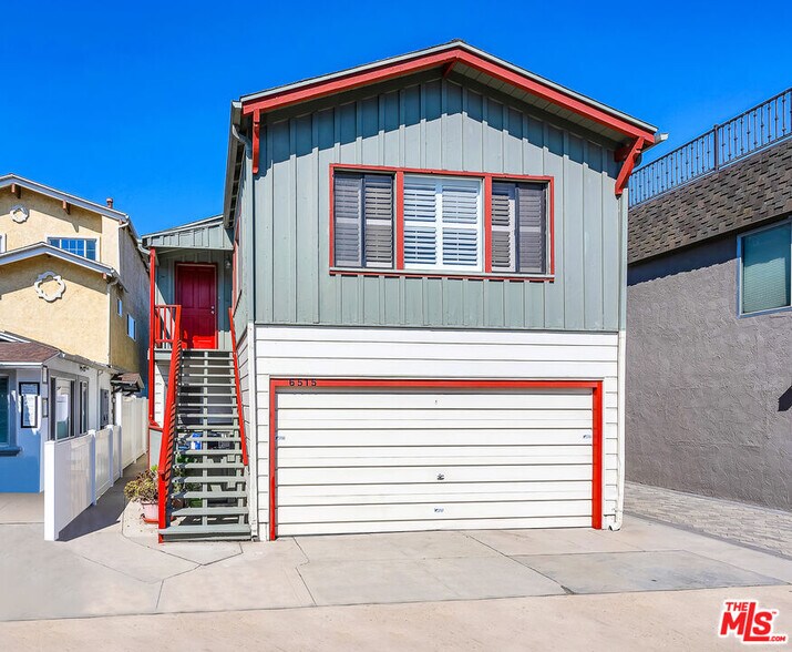 More Photos Of 6515 Vista del Mar, Playa Del Rey Apartments For Sale