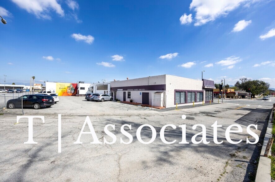 More Photos Of 6205-6215 Laurel Canyon Blvd, North Hollywood Office For Lease