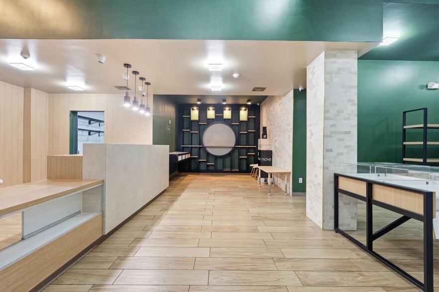 More Photos Of 36 Congress St, Jersey City General Retail For Sale